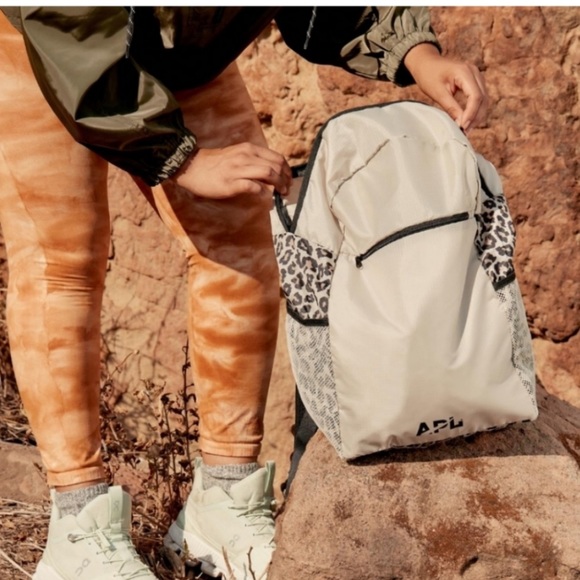 NWT APL All Purpose Packable Backpack Leopard - Picture 6 of 9